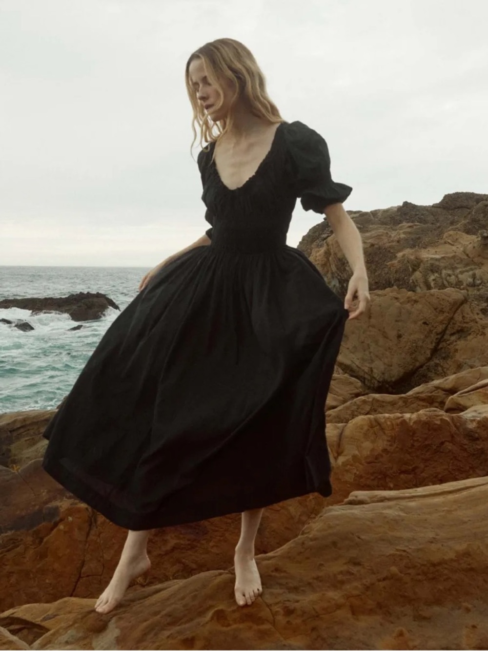 Doen Ischia Dress in Navy - Picture 13 of 13